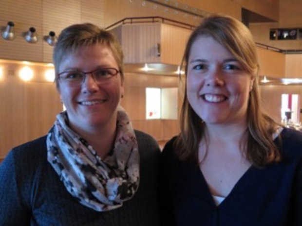 Die neuen Vorstandsmitglieder bei den Zuger Bäuerinnen: Martha Bircher (l.) und Eveline Blaser (Bild Rita Meier)