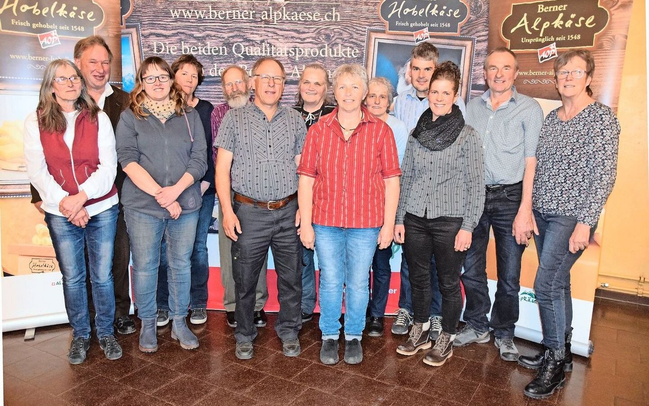 Bevor die nächste Alpsaison ins Haus steht, wurde in Thun das zahlreiche Alppersonal gewürdigt. Die Käse von den Berner Alpen schnitten hervorragend ab.