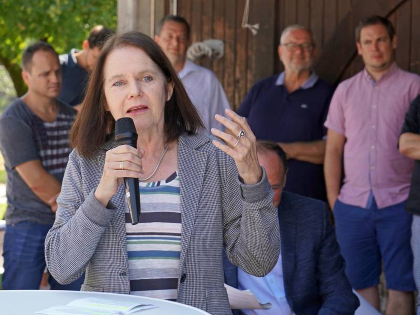 Claudia Friedl sieht den Ausbau als Meilenstein für die fortschrittliche, ökologische, landwirtschaftliche Forschung in der Schweiz an und darüber hinaus.