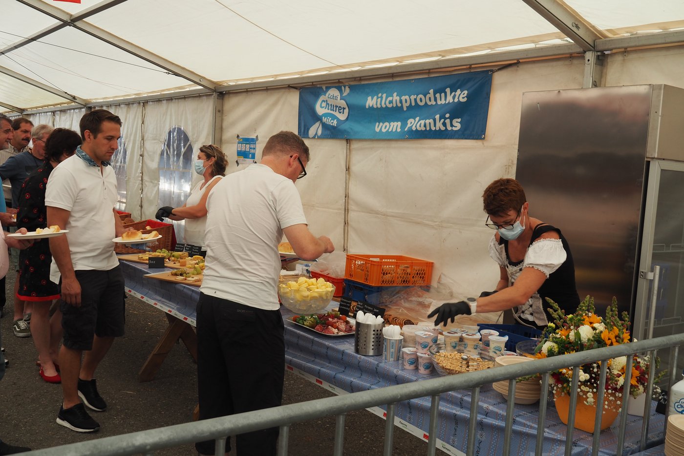 Buffet: Auch dieses Jahr wurde mit der grossen Kelle angerichtet.