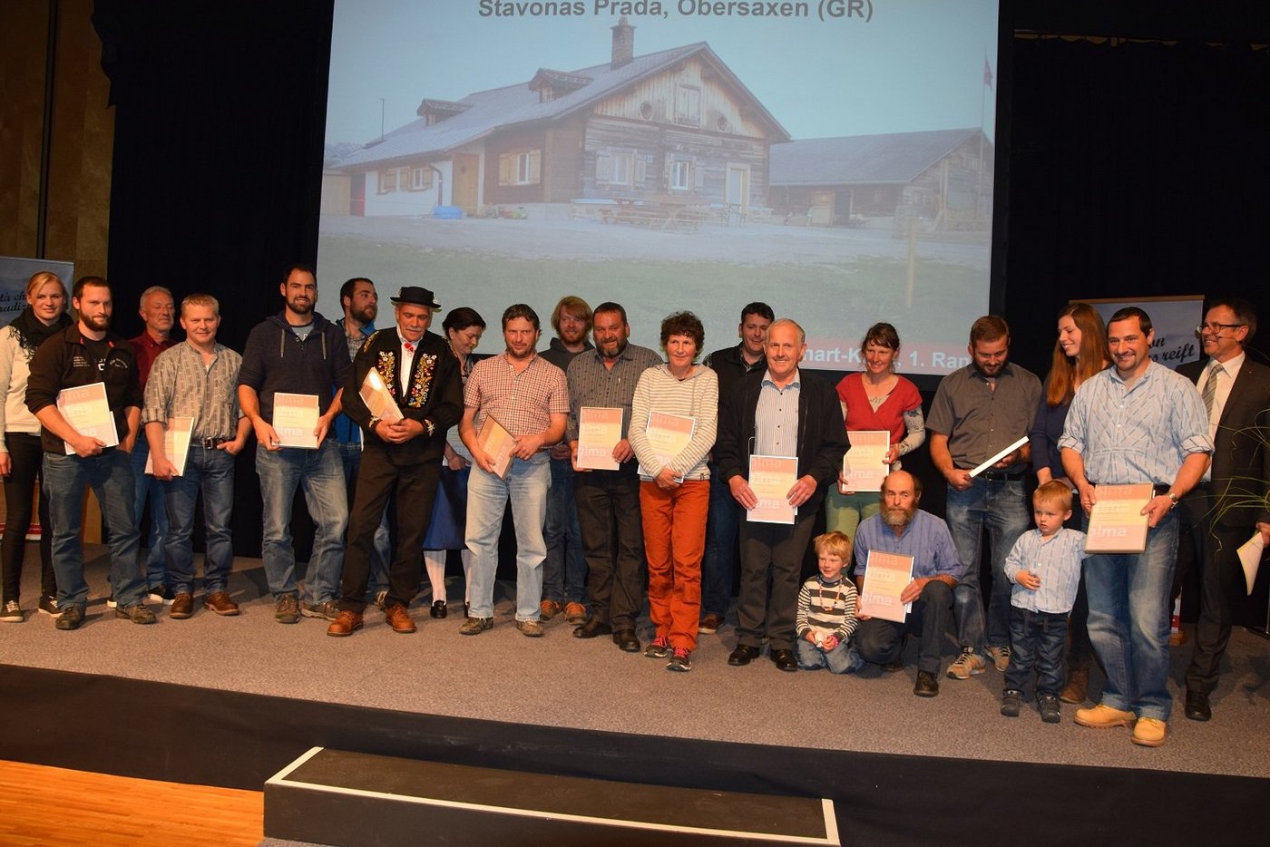 Die Preisträger der Kategorie Halbhartkäse.