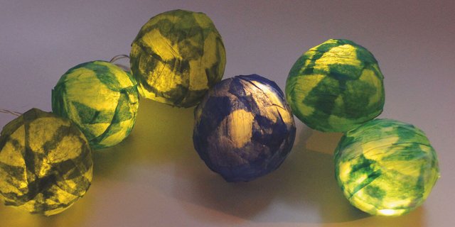 Bastle dir eine stimmungsvolle Lichterkette. (Foto: Pia Bertsch)