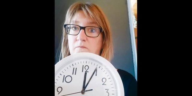 "Landwirte, Bäuerinnen wacht auf! Es ist nicht mehr fünf vor zwölf, sondern fünf nach", warnt Redaktorin Andrea Wyss in ihrer Kolumne. (Bild aw)