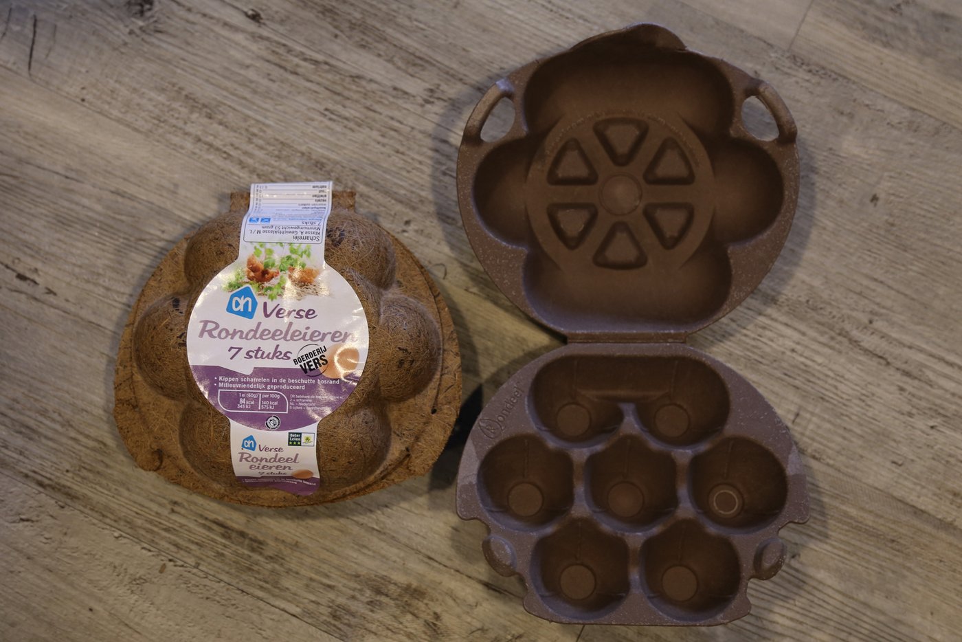 Die einzigartige, runde Verpackung sticht direkt ins Auge und ist aus Kartoffelstärke hergestellt.