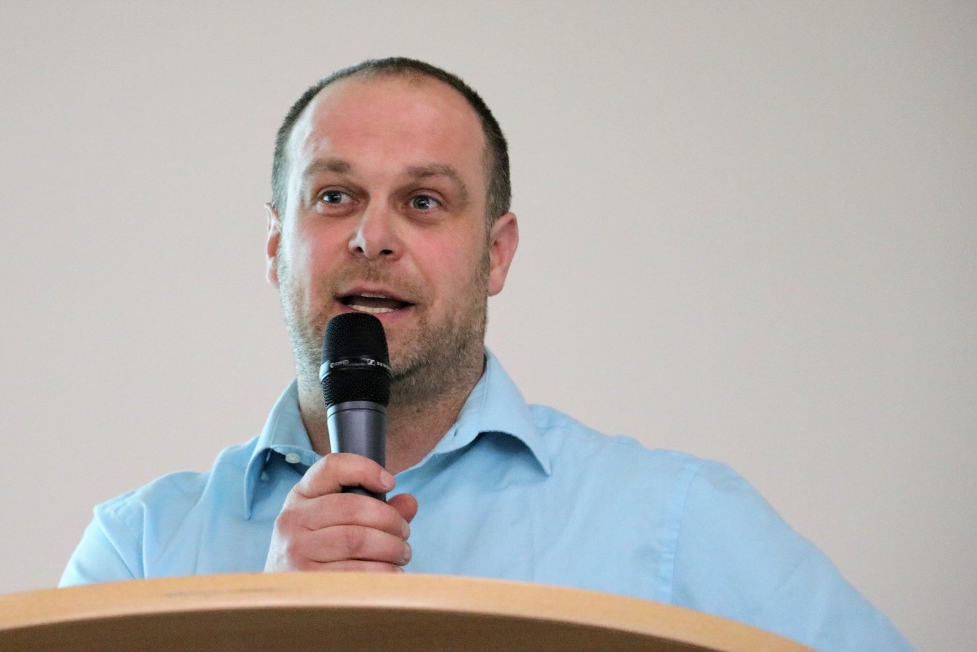 Bio-Landwirt Bruno Wirth sähe mit den vorgesehenen Einschränkungen keine Zukunft für den Obst- und Rebbau auf seinem Betrieb.  