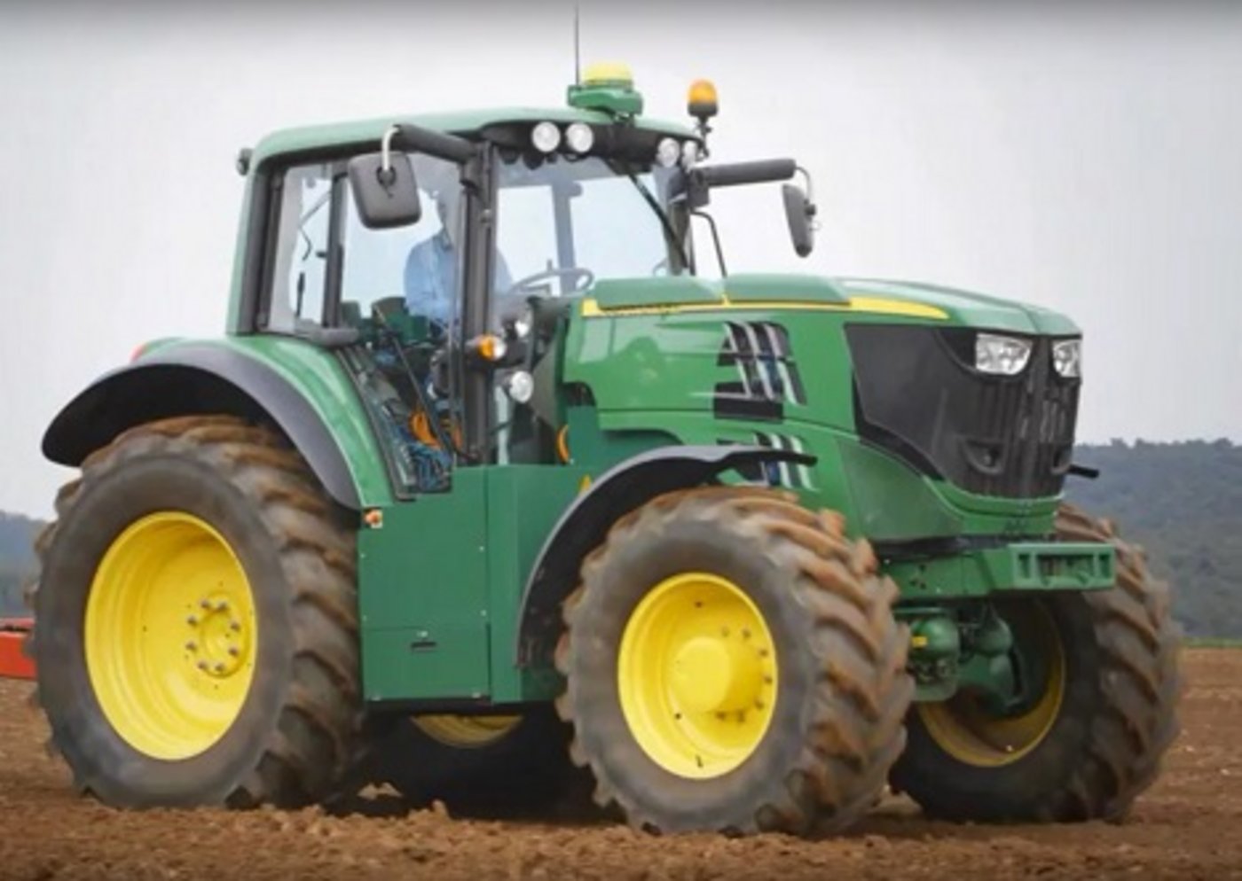 Der John Deere Sesam basiert auf dem 6R.  (Bild John Deere France)