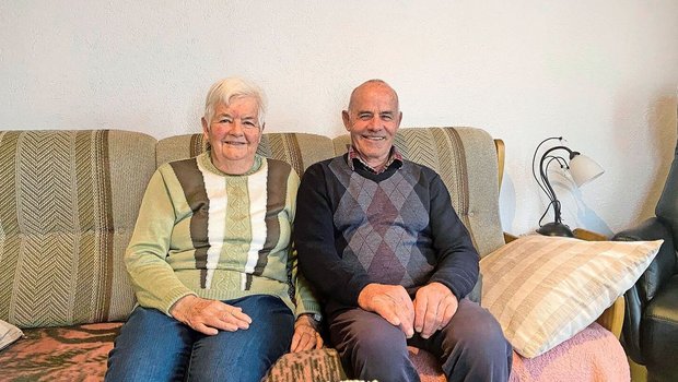 Greti und Hans Fankh Greti und Hans Fankhauser geniessen ihren Lebensabend und unterstützen sich gegenseitig.