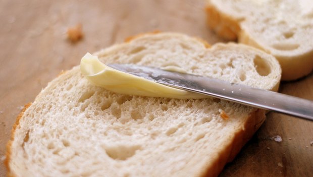 Nur die Kochbutter in der Migros enthalte importierte Butter, alle anderen Butterprodukte basieren auf Schweizer Rohstoff, schreibt die Migros. (Symbolbild, Pixabay)