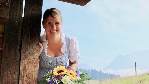 Claudia Aebersold aus Diemtigen BE wird Teil des neuen Land-Liebebuchs. (Bilder zVg)