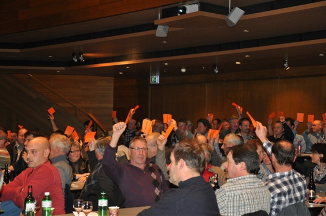 Eine Mehrheit der anwesenden Thurgauer Bauern sprach sich für die SVP-Initiative aus. (Bild sv) 