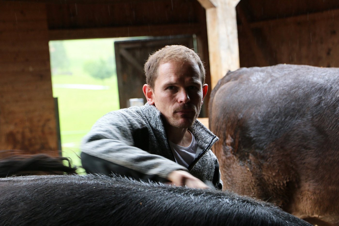Sepp Dähler verkauft etwa zwei Drittel des Fleischs an Privatpersonen. (Bild: Eveline Dudda)