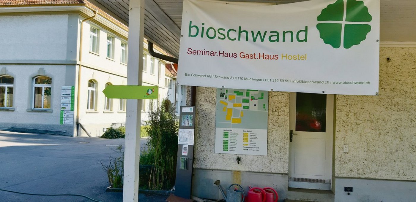 Die Bio Schwand AG kommt nicht vom Fleck. Zwar ist die Gastronomie auf einem guten Weg, aber Streitigkeiten mit Mietern  machen Kummer. (Bild dj)