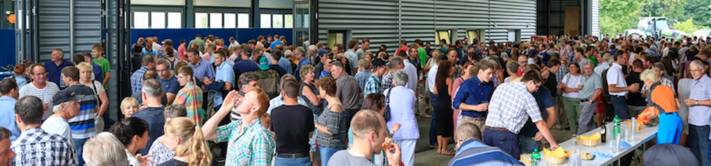 700 Gäste besuchten die Abschlussfeier.