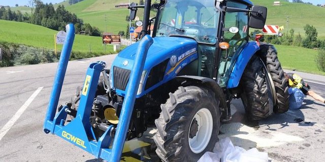 Beim Unfall entstand Sachschaden von mehreren tausend Franken. (Bild Kantonspolizei Innerrhoden)