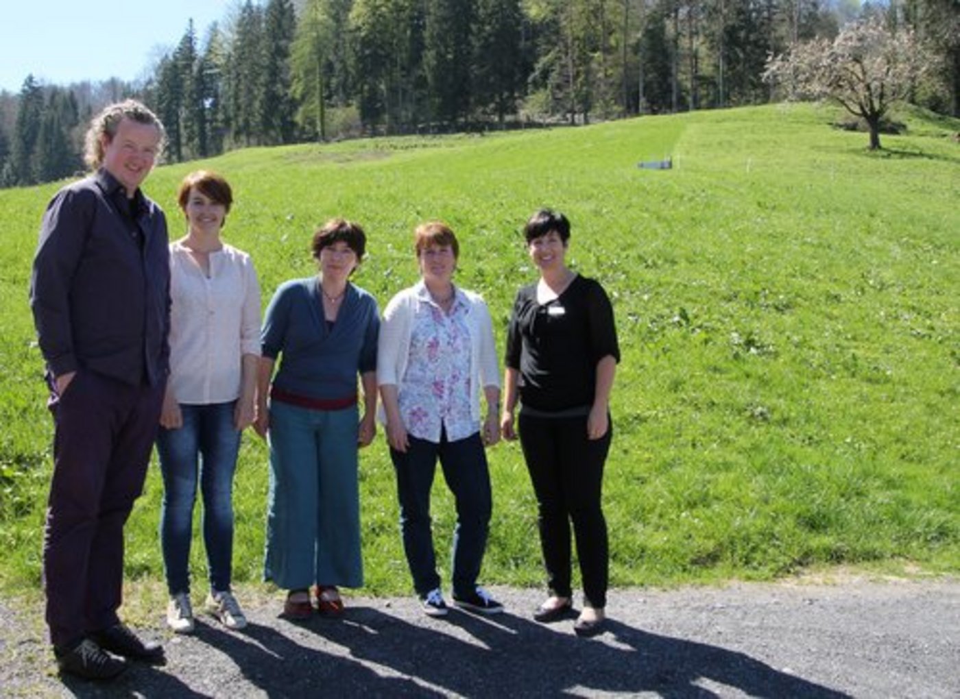 Neuer Vorstand: Urs Urech, Martina Dumelin, Regina Hurni, Andrea Bory (Präsidentin), Mirjam Hofstetter (v.l.n.r.). Es fehlen: Raymond Anliker, Barbara Dönz. (Bild zVg)