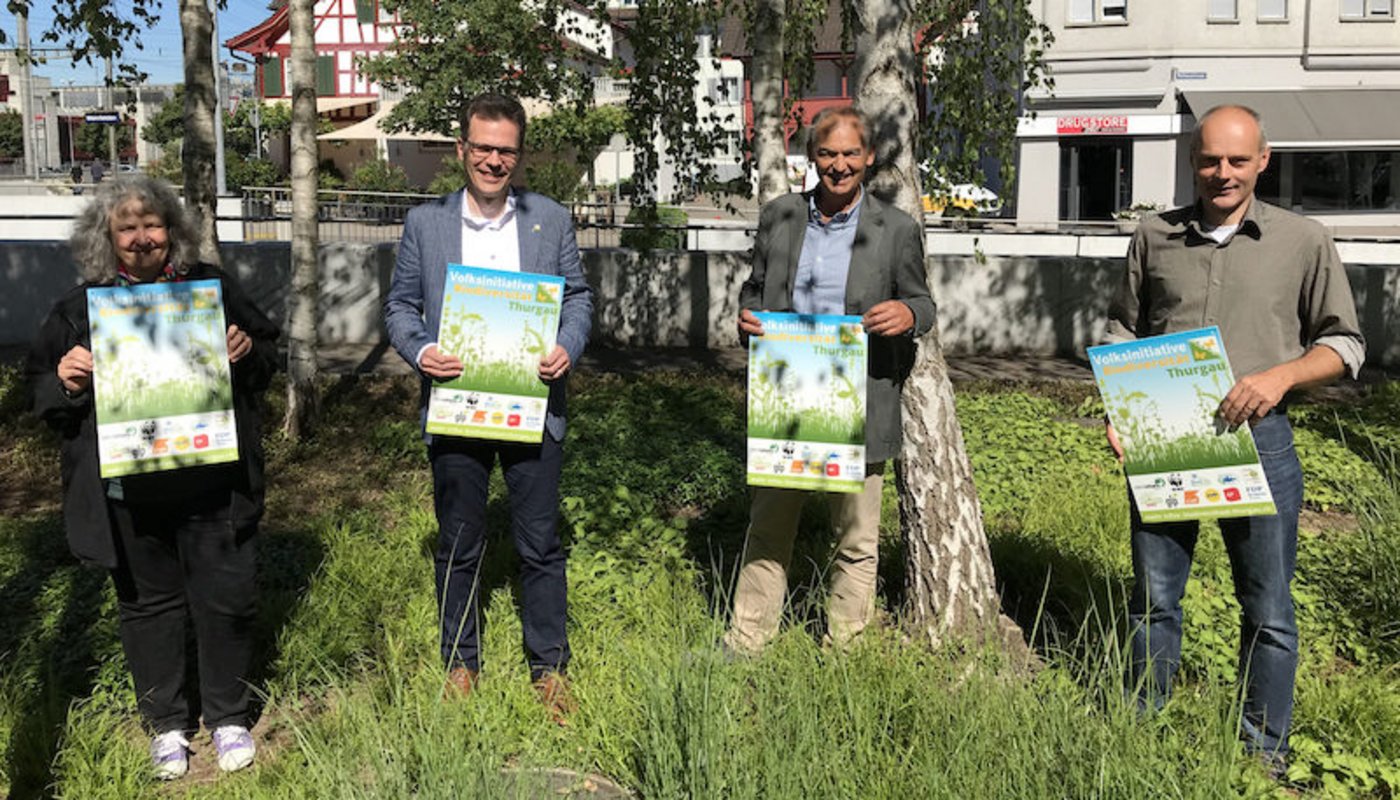 Vertreter des Initiativkomitees (v.l.n.r.): Gaby Zimmermann, Dominik Diezi, Kurt Egger und Peter Schweizer. (Bild zVg)