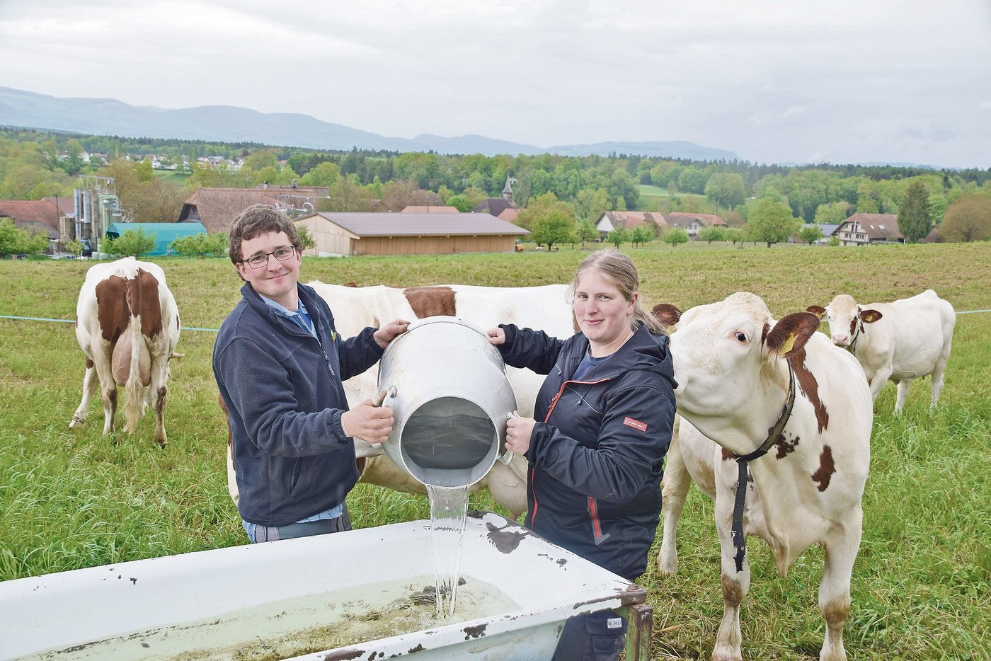 Jessica Deppeler und Dominik Moll sind beruflich und privat ein eingespieltes Team.(Bilder Peter Fankhauser)