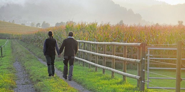 Die Teilrevision des bäuerlichen Bodenrechts will die Stellung der PartnerInnen stärken.