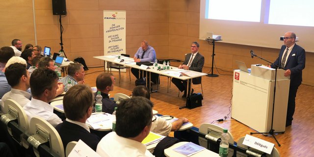 Die Delegierten von Fromarte tagten in Stans. Ein zentrales Thema war der Nachhaltigkeitszuschlag. (Bilder Heinz Abegglen)