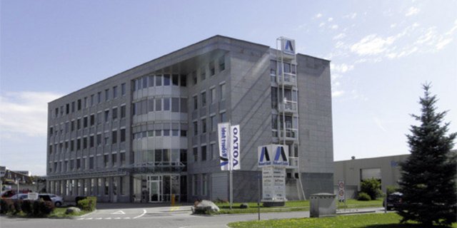 Seit der Gründung im Jahre 1881 widmet sich die Robert Aebi AG - mit Hauptsitz in Regensdorf (Bild) - den Bereichen Bau- und Landwirtschaft. (Bild zVg)