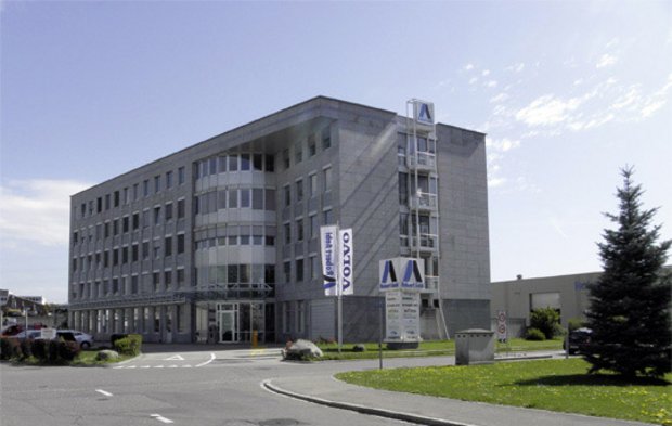 Seit der Gründung im Jahre 1881 widmet sich die Robert Aebi AG - mit Hauptsitz in Regensdorf (Bild) - den Bereichen Bau- und Landwirtschaft. (Bild zVg)