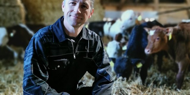 Der Landwirt Benjamin Affolter weiss, wie sich das Coronavirus anfühlt. Er hat die Erkrankung gut überstanden. (Bild zVg)