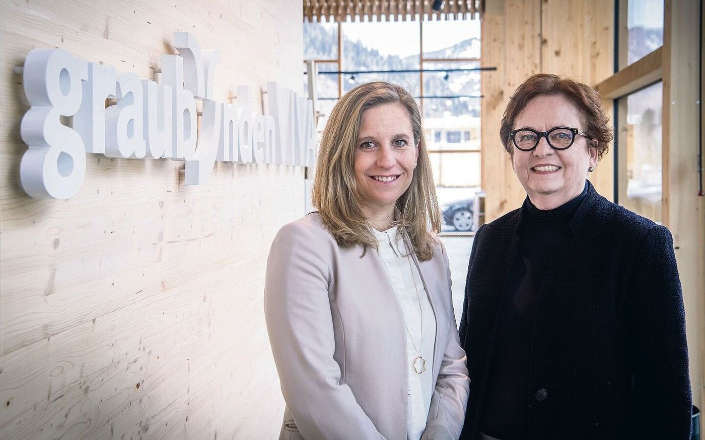 Graubünden-Viva: Die designierte Geschäftsführerin Leonie Liesch (links) und Präsidentin Corina Casanova.