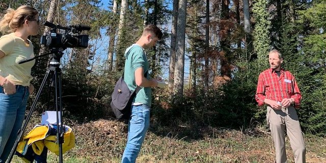 Ruedi Gerber, Präsident Wald Luzern informiert die Medien. (js)