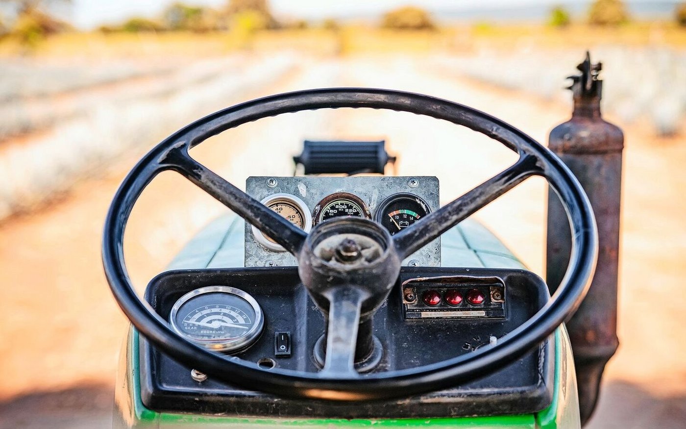 Wie stark wirken die «inneren Antreiber» in unserem Leben? Wann fühlt man sich wie ferngesteuert, wann nimmt man das Steuer selbst in die Hand?