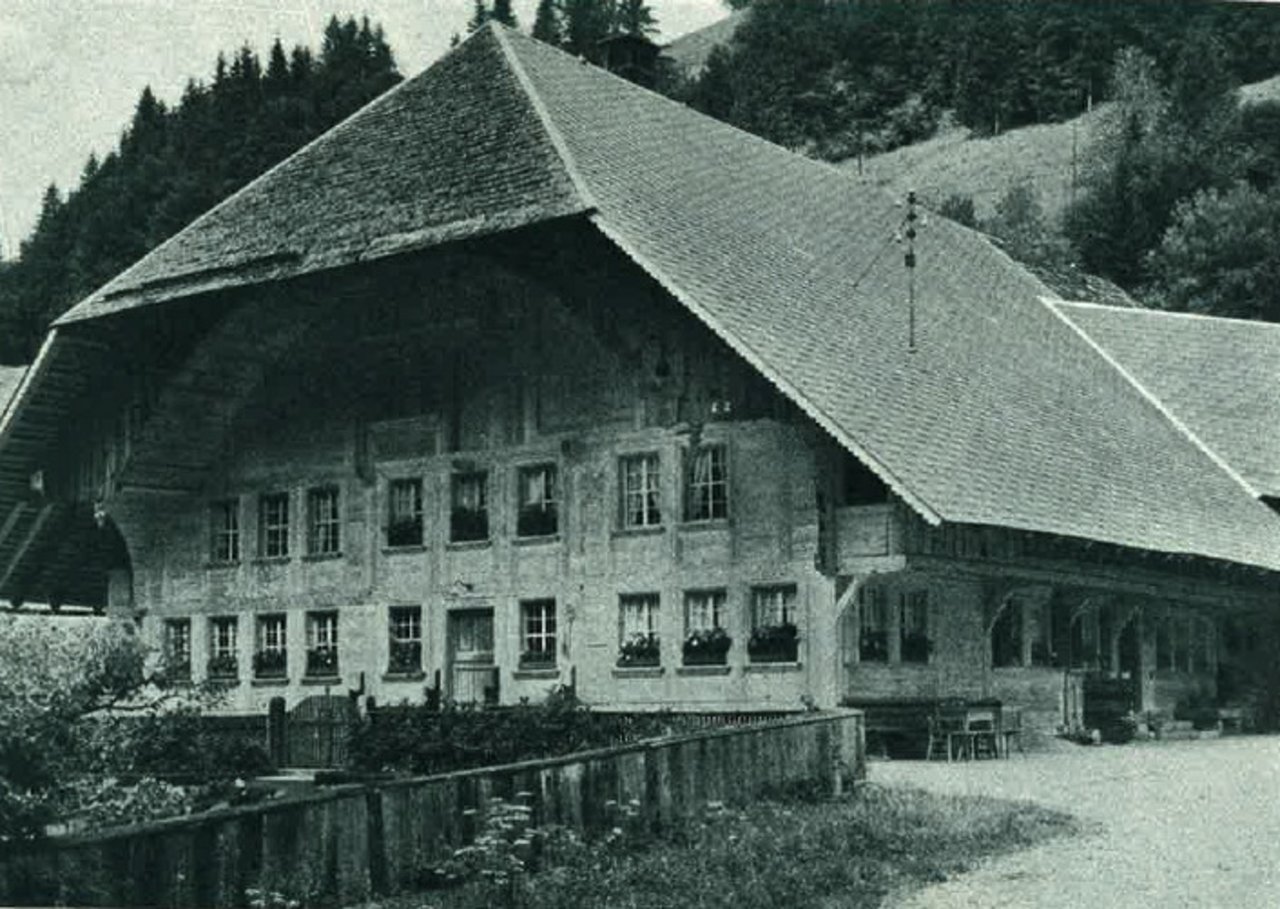 Das Emmentaler Bauernhaus weist gewisse Ähnlichkeiten auf. (Bild Schweiz. Milchkommission)