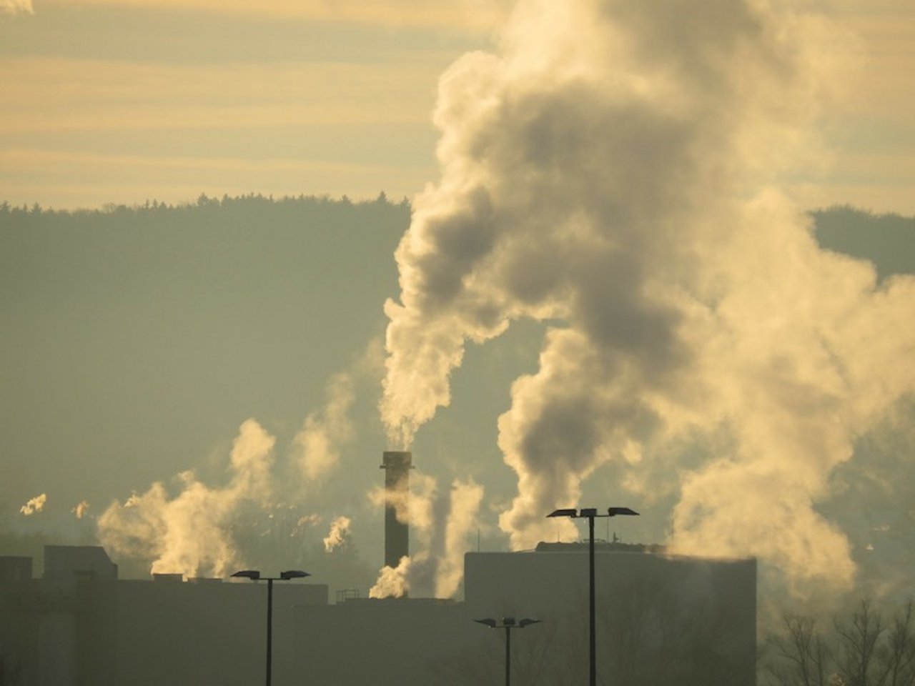 Schweiz bläst viel zu viele Treibhausgase in die Atmosphäre. (Bild pixabay)