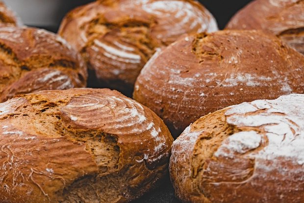 In Zukunft soll klar ersichtlich sein, wo ein Brot hergestellt worden ist. Für die Rohstoffe wurde aber eine Deklarationspflicht abgelehnt. (Bild PIxabay)