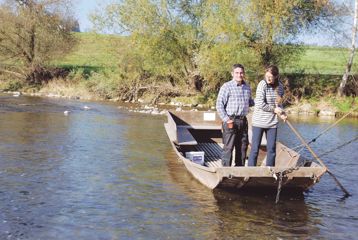 Ein eingespieltes Team - nicht nur auf dem Boot, sondern auch auf dem Landwirtschaftsbetrieb mit Restaurant, den Tancredi und Silvia Rochira zusammen führen. (Bilder Ruth Bossert)