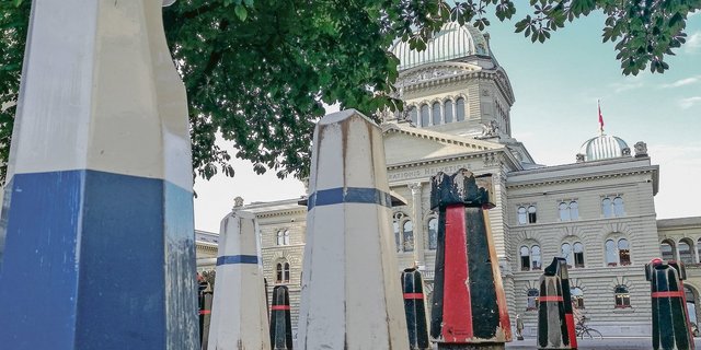 Schach im Bundeshaus: Im neuen Parlament braucht es eine noch ausgewogenere Mischung aus Geduld, Feingefühl, Druck und Kuhhandel, um bäuerliche Anliegen durchzubringen.  (Bild Hansjürg Jäger)