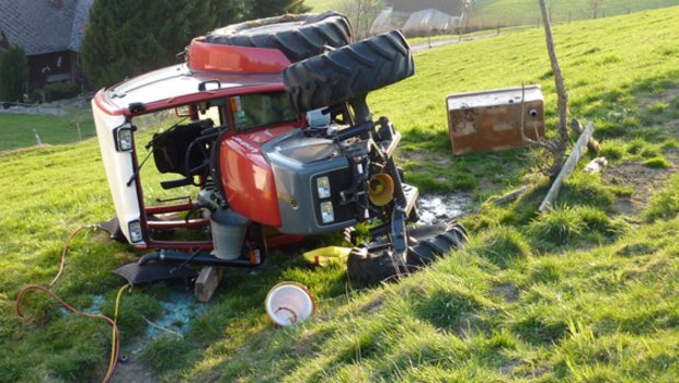 Im 2018 gab es in der Landwirtschaft 19 tödliche Arbeitsunfälle mehr als im Vorjahr. (Kantonspolizei St. Gallen)