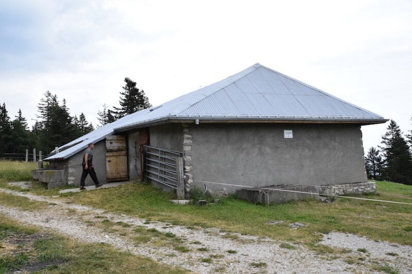 Nicolas Jotterand auf der Alp "La Corentine", auf der das Unglück geschah.