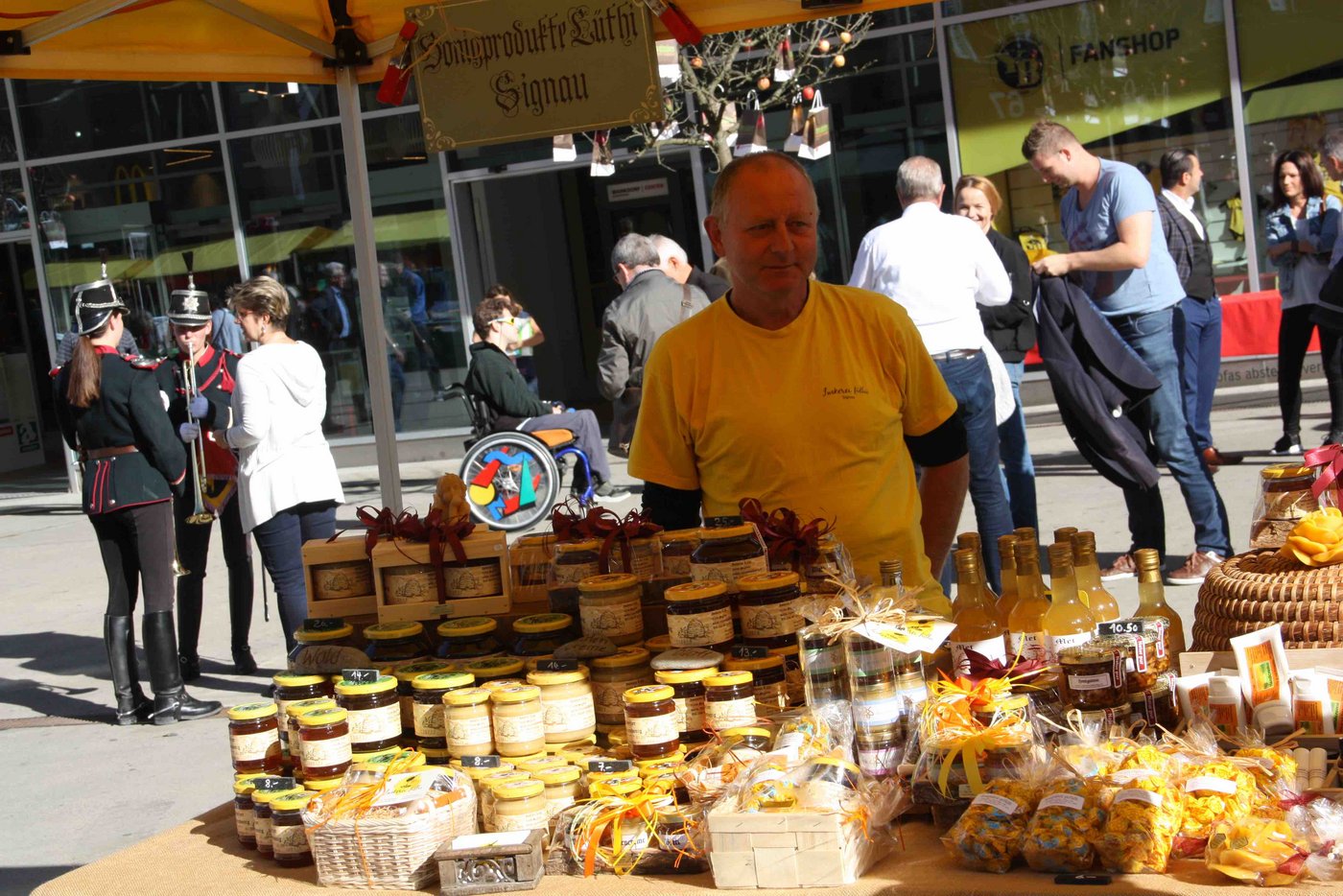 Für Andreas Lüthi, Signau, ist die Imkerei nicht nur Hobby, sondern Beruf. 