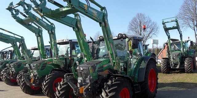 Fendt bleibt bei Schweizer Landwirten die beliebtste Traktorenmarke. (Symbolbild Pixabay)