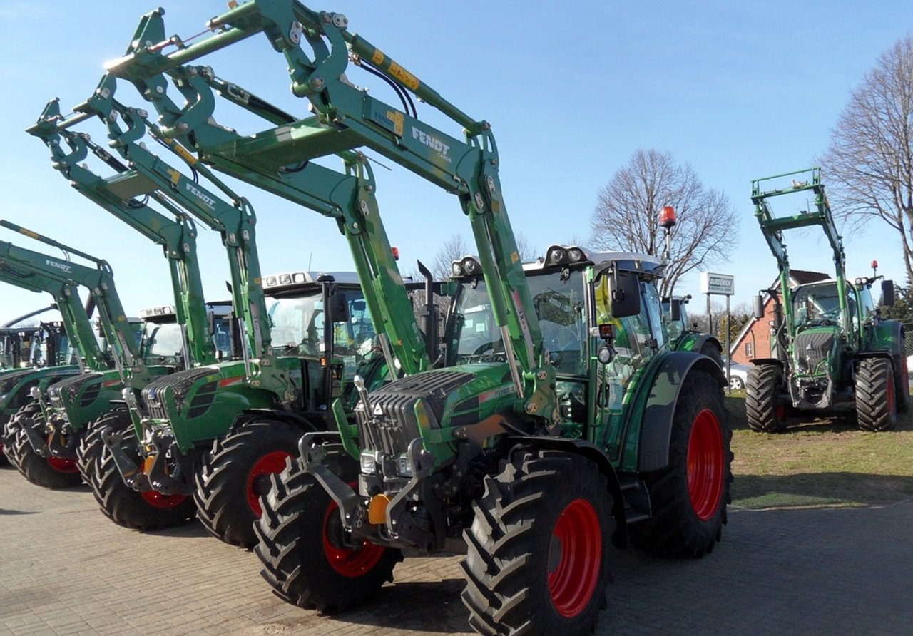 Fendt bleibt bei Schweizer Landwirten die beliebtste Traktorenmarke. (Symbolbild Pixabay)