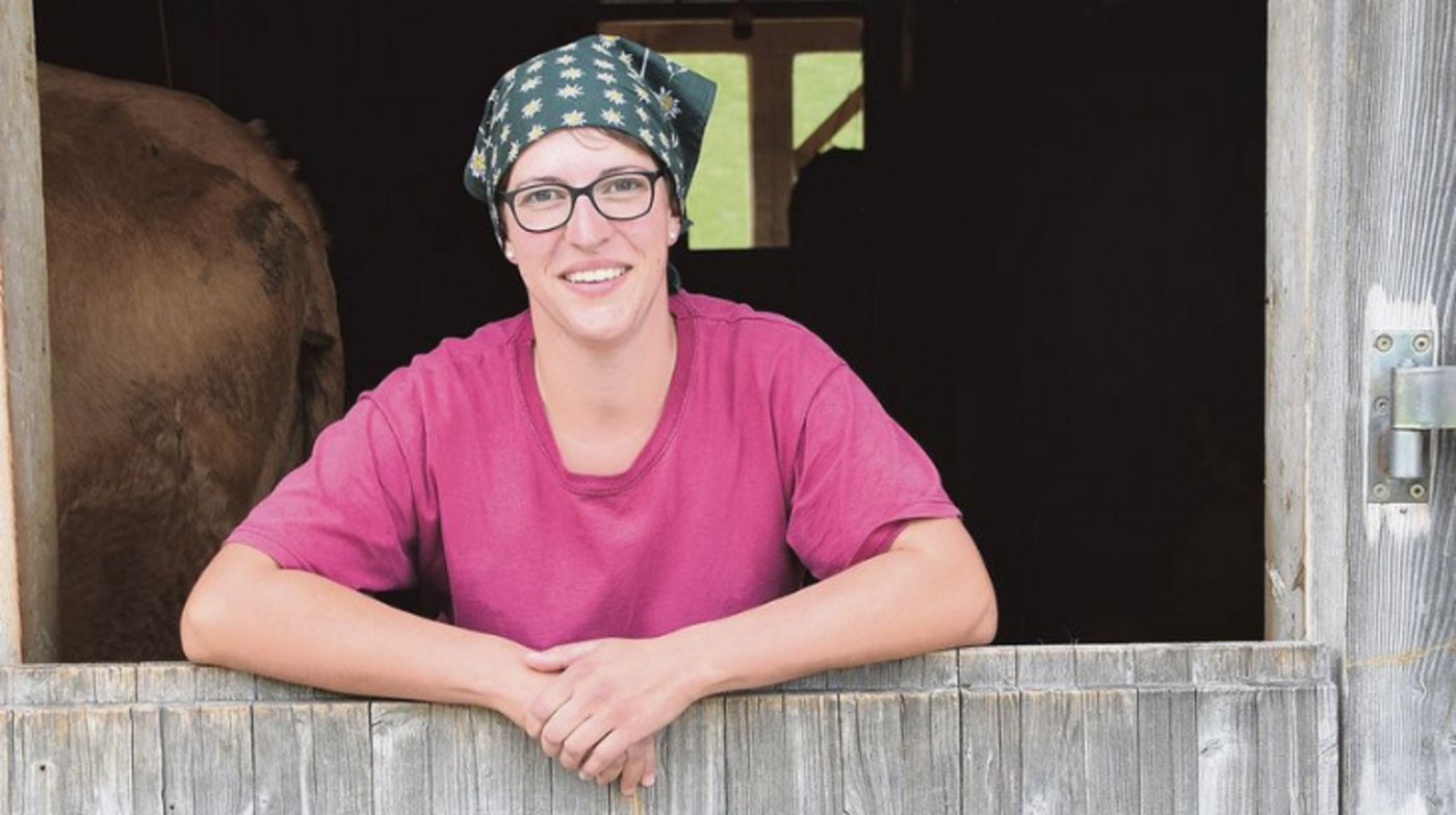 Monika Klötzli aus dem Schangnau ist schon das sechste Mal auf der Alp. Zum vierten Mal bei der Familie Mösching auf der Alp Meiel im Berner Oberland.