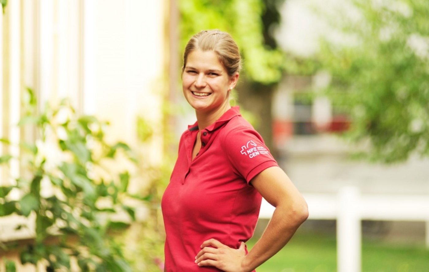 Tierärztin Murielle Lauper arbeitet am Nationales Pferdezentrum (NPZ) in Bern. (Bild zVg)