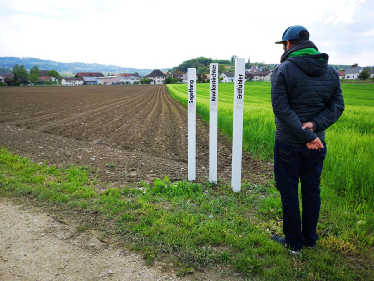 Lockpfosten tragen dazu bei, die Landwirtschaft nahbarer zu machen und Produktionszweige, aber auch die ökologischen Leistungen der Schweizer Landwirtschaft, in den Fokus zu rücken. (Bild lid)