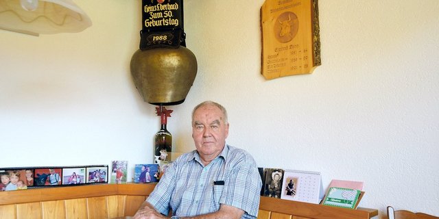 Der passionierte Viehzüchter und Experte Heinz Eberhard reist gedanklich zurück in die 1980er Jahre, die für ihn eine bewegte Zeit bedeuteten.  (Bild BauernZeitung/pf)