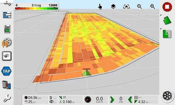 Die verschiedenen Karten veranschaulichen die Unterschiede innerhalb des Feldes und unterstützen die Bedienenden bei der teilflächenspezifischen Düngung. Ob die Ertragskarte (oben links), die Applikationskarte auf dem Smartphone (oben rechts) oder direkt auf dem Traktor-Terminal (unten rechts) – alle Karten erleichtern die präzise Anwendung.