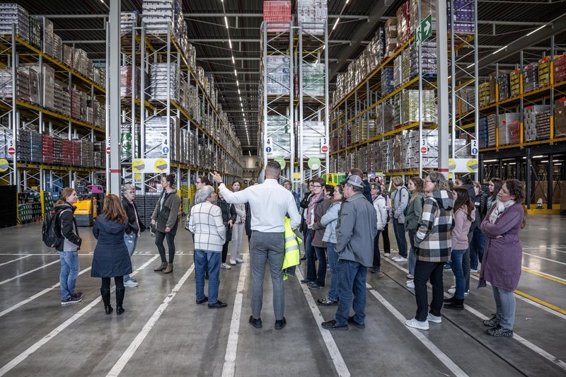 Bäuerinnen und Landwirtinnen treffen Lidl Schweiz: Dialog über Preise, Saisonalität und Herausforderungen