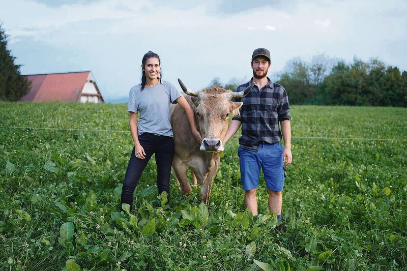 Gemeinsam reifte der Prozess, zukünftig einen eigenen Landwirtschaftsbetrieb zu führen: Jonas Fries und seine Partnerin Linda Riedel.
