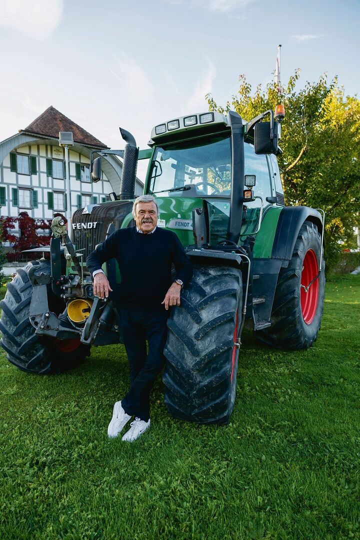 Hausi Leutenegger ist im Herzen ein Bauernbub geblieben: «Unter Bauern fühle ich mich wohl»