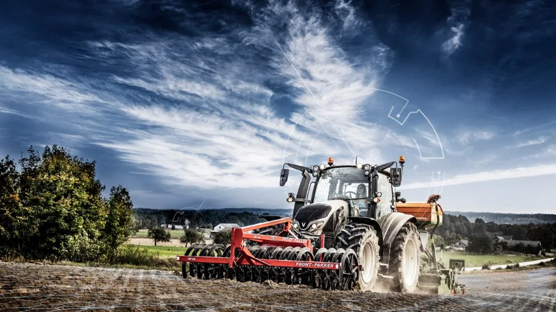 Ein Valtra G-Serie Traktor.
