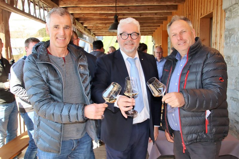 Der Branchenverband Deutschschweizer Wein wächst über die Landesgrenze hinaus