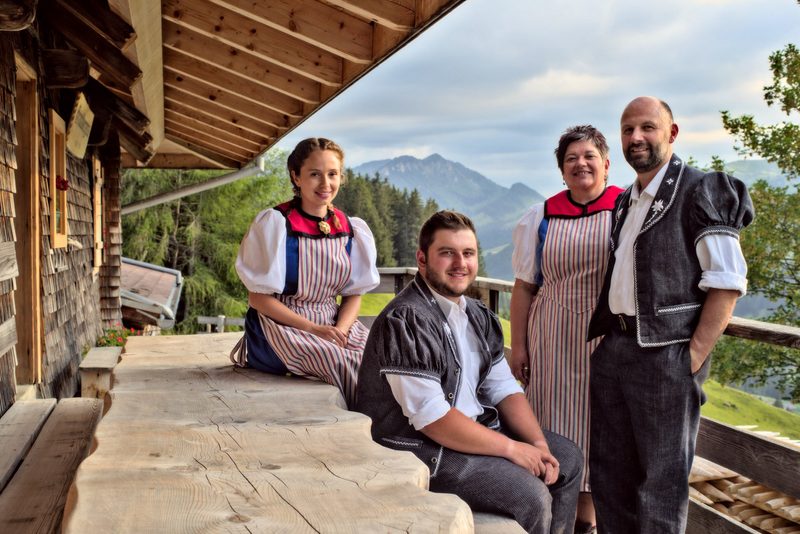 Elmar Zbinden, Sandra Zbinden, Samuel Zbinden, Jasmin